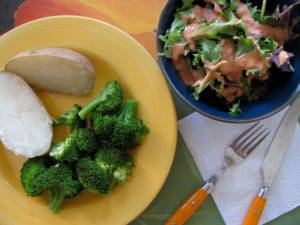 baked potato, steamed broccoli, and a side of mixed greens with too much of that homemade thousand island (oopsies!)